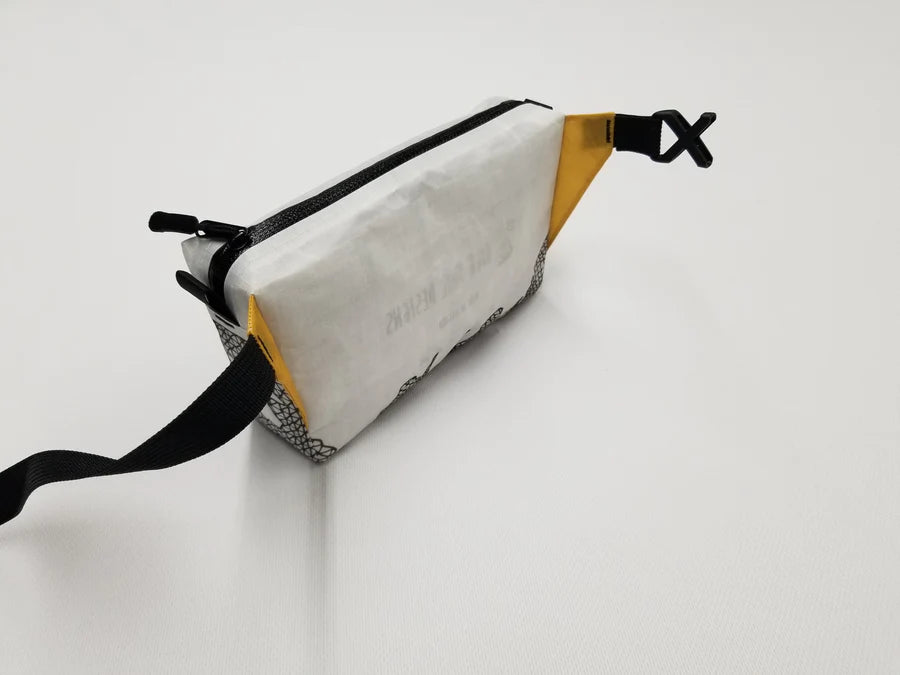 High Tail Designs - The Ultralight Fanny Pack - Low Poly