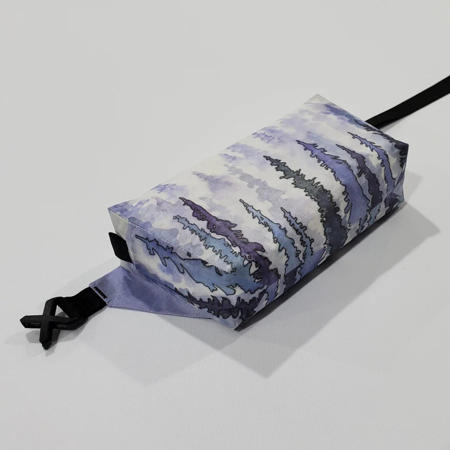 High Tail Designs - The Ultralight Fanny Pack "Snowy Trees"