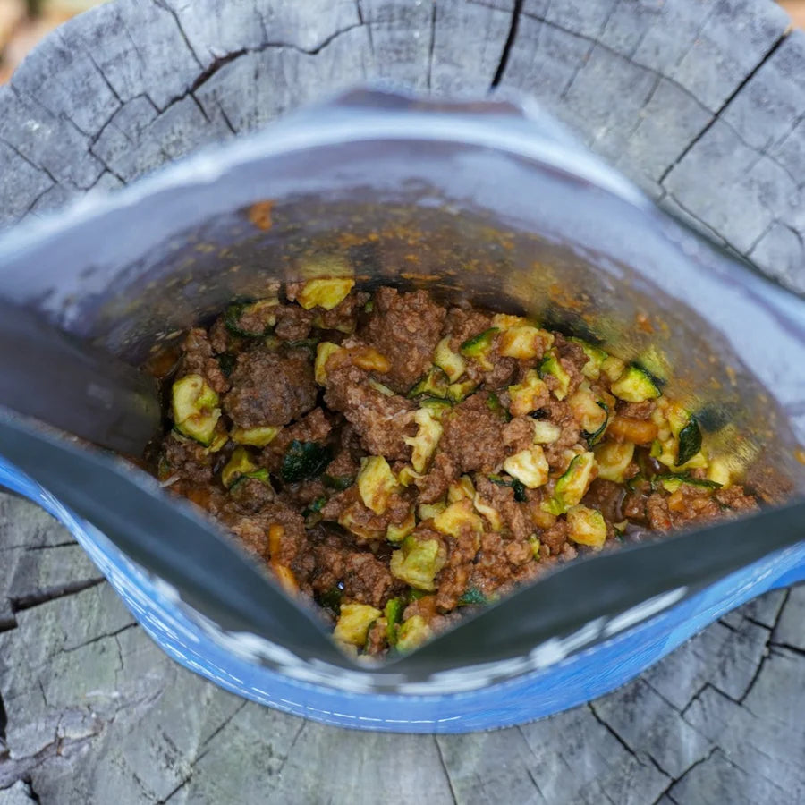 Flat Out Feasts - Freeze-Dried Beef Chili with Zucchini & Cheddar