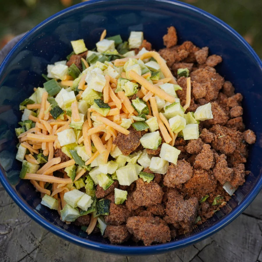 Flat Out Feasts - Freeze-Dried Beef Chili with Zucchini & Cheddar
