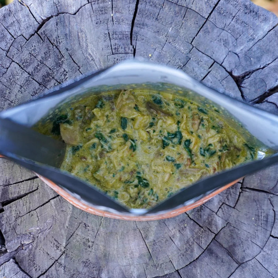 Flat Out Feasts - Freeze-Dried Cheesy Chicken Casserole: with Mushrooms & Spinach
