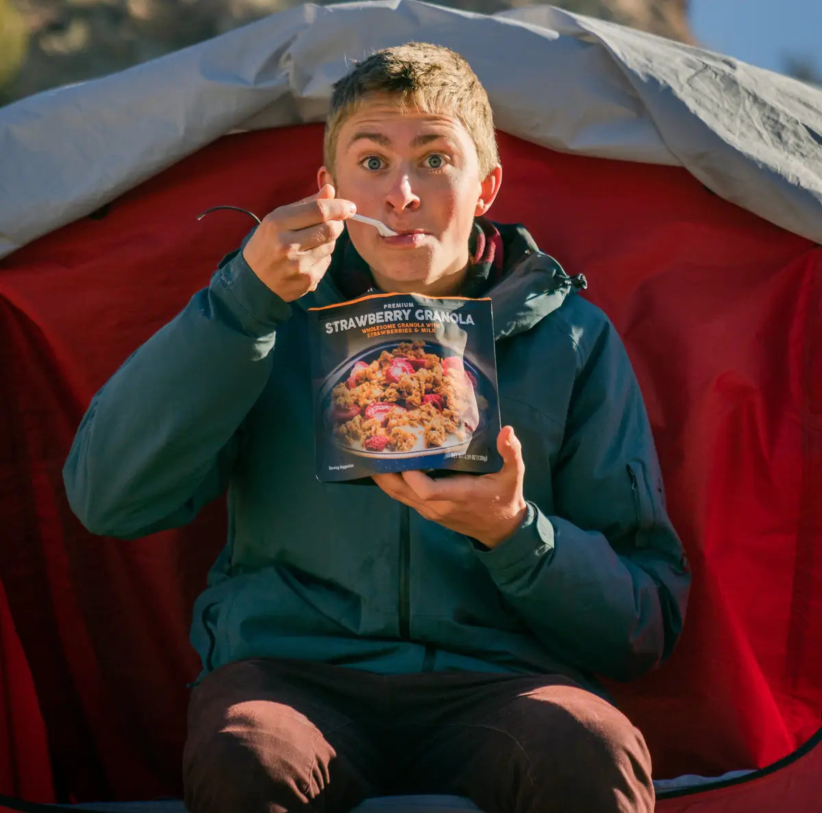 Peak Refuel - Strawberry Granola