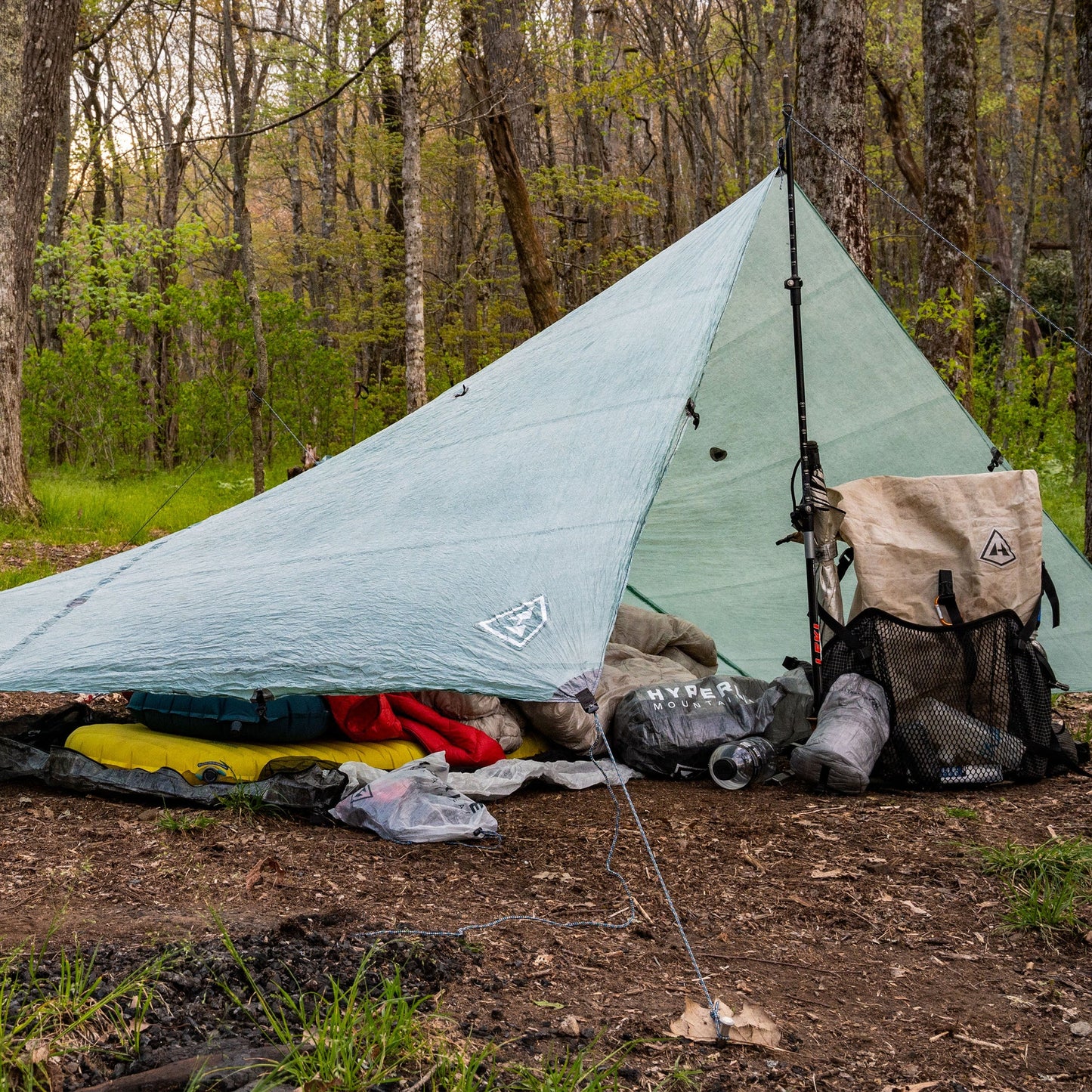 Hyperlite Mountain Gear - 8' x 10' Dyneema Ultralight Flat Tarp