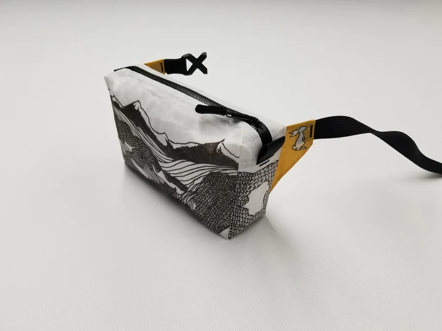 High Tail Designs - The Ultralight Fanny Pack - Low Poly