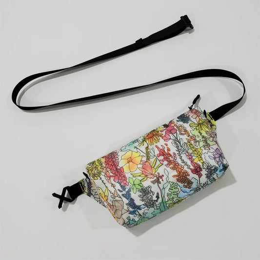 High Tail Designs - The Ultralight Fanny Pack "Wildflowers"