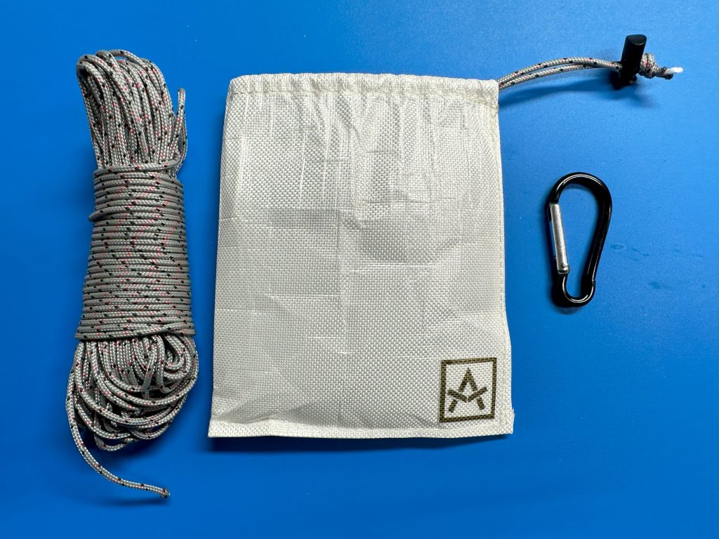 Adotec - Bear Bag Rock Sack With 2mm Zing-it/ Lash-it
