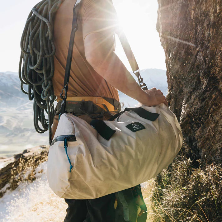 Hyperlite Mountain Gear - 30L Approach Duffel