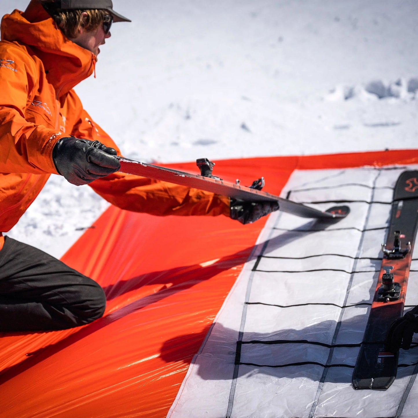 Hyperlite Mountain Gear -  6'8" x 9'  Lightweight Durlyte 10D Nylon Ski Rescue Tarp
