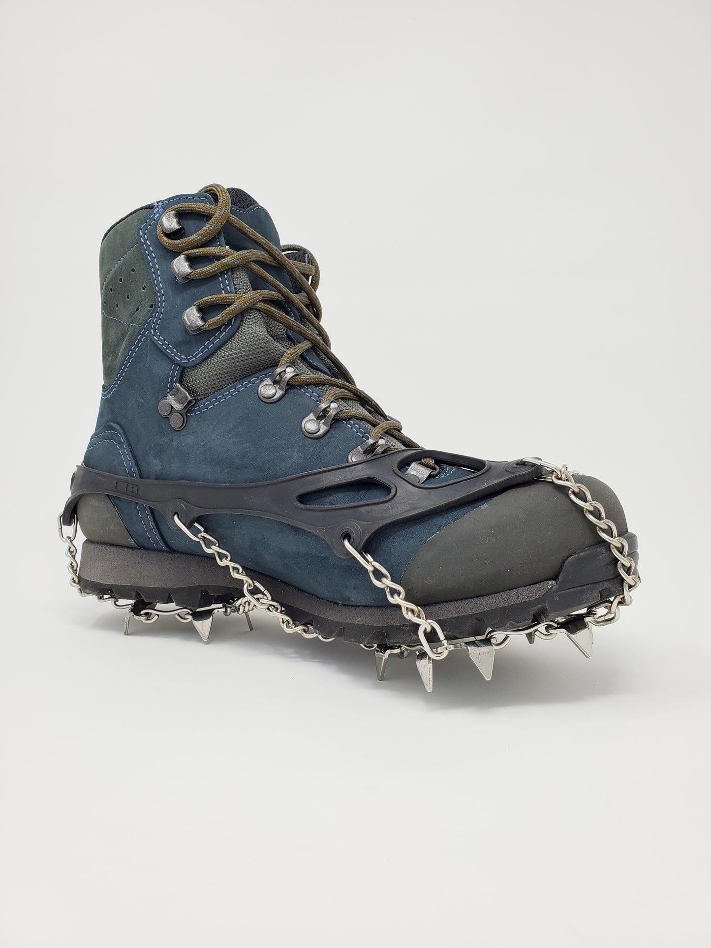 Geartrade - Winter Hiking Shoe Spikes (Free Shipping!)