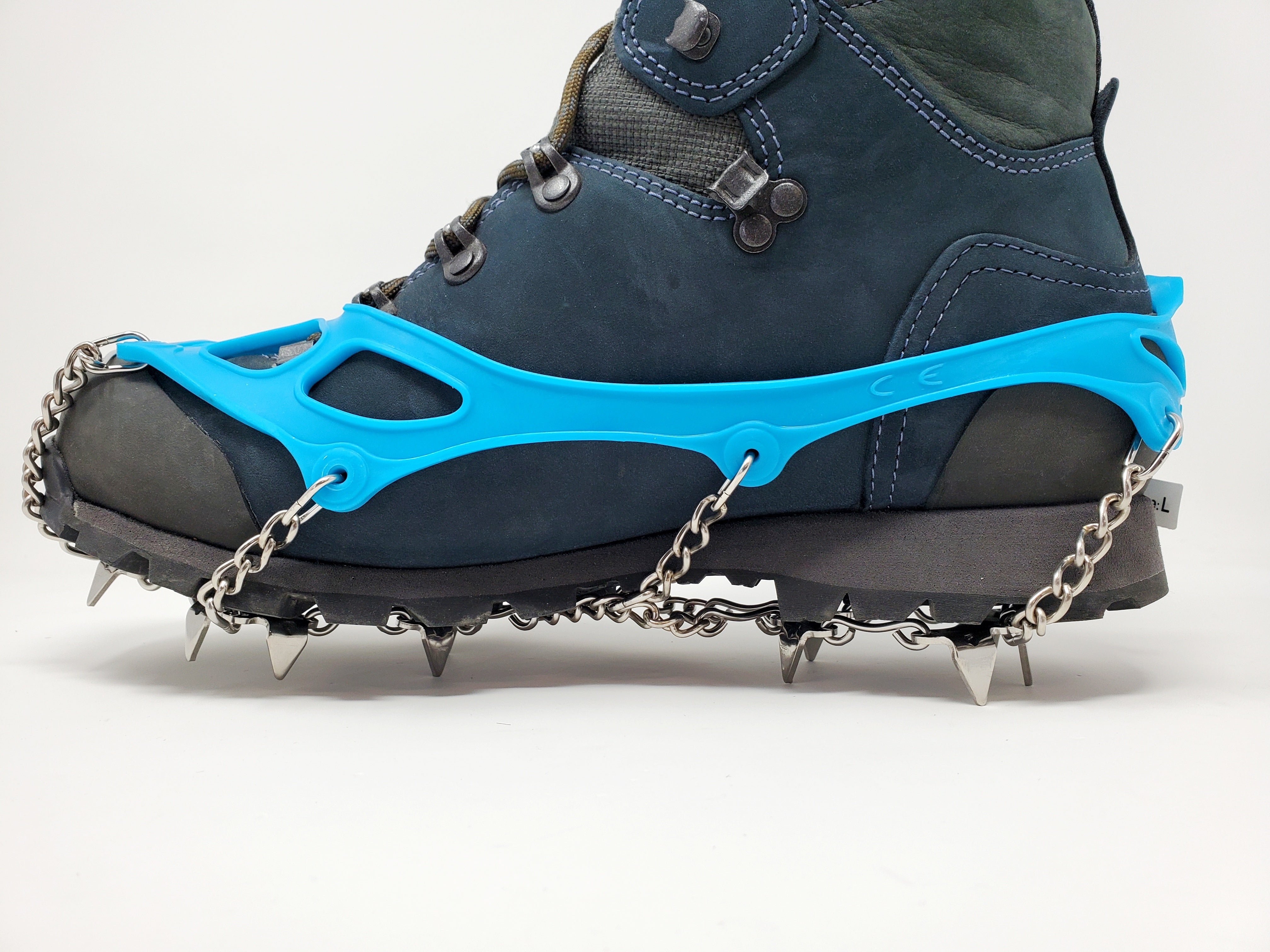 Ice climbing boots spikes hotsell